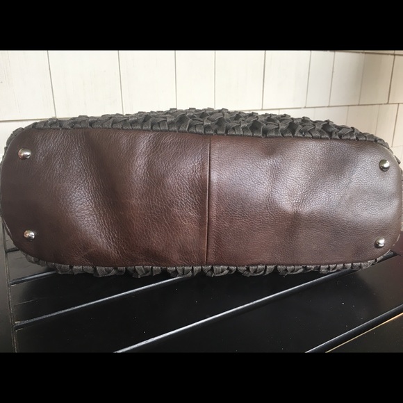 Banana Republic chocolate brown handbag - Picture 5 of 5